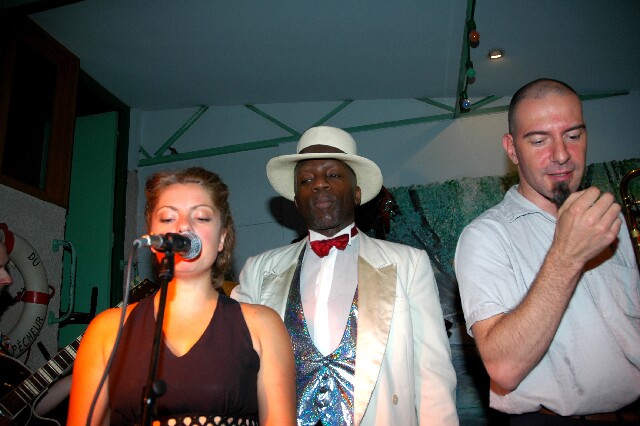 min 2006 05 14 guinguette mp 343